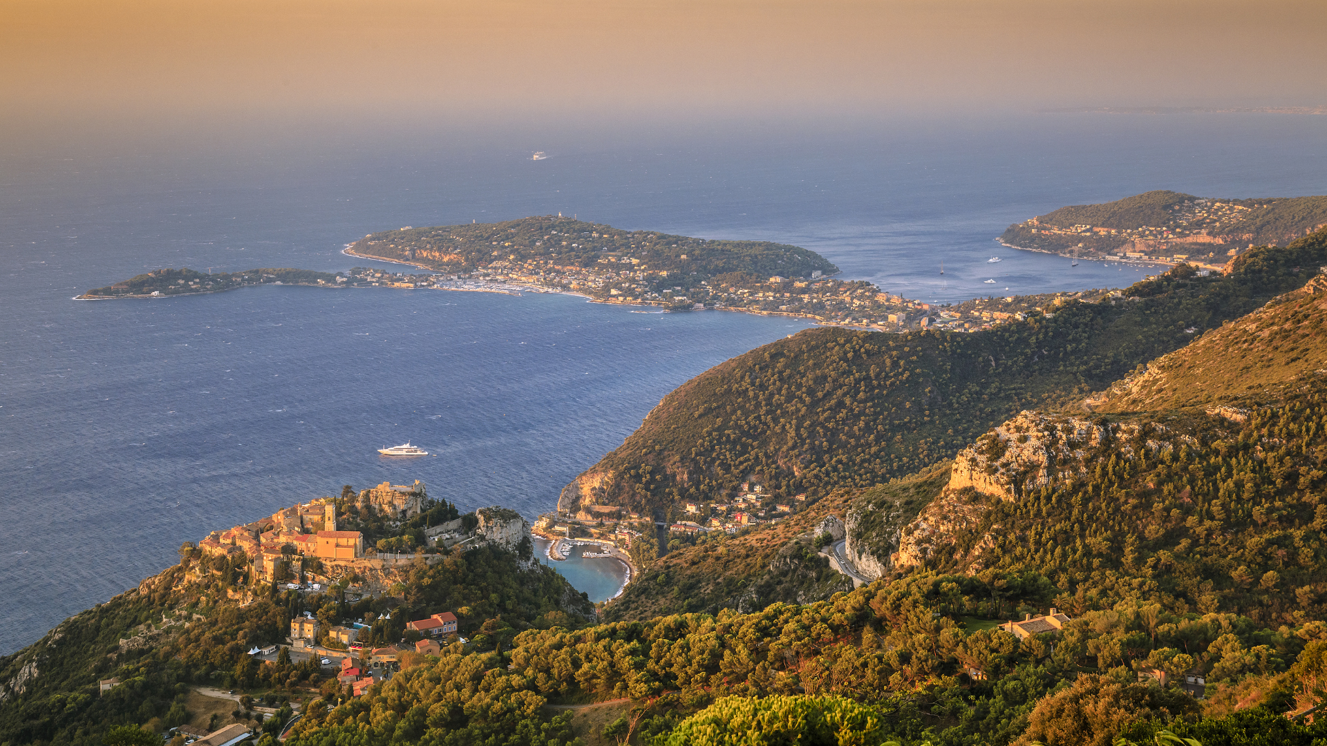 location dans l'arrière-pays mentonnais