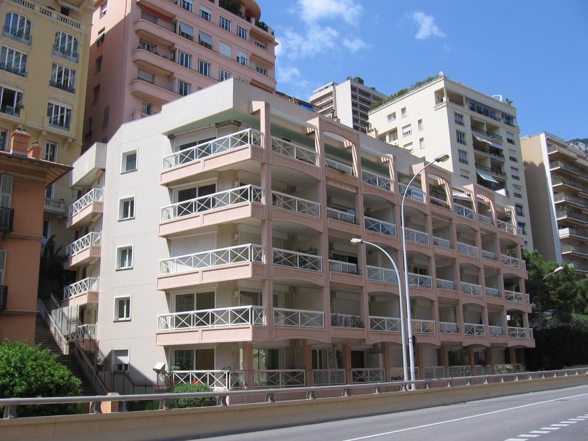 A luxurious apartment at Villa Bianca Monaco with breathtaking views of the Mediterranean Sea.